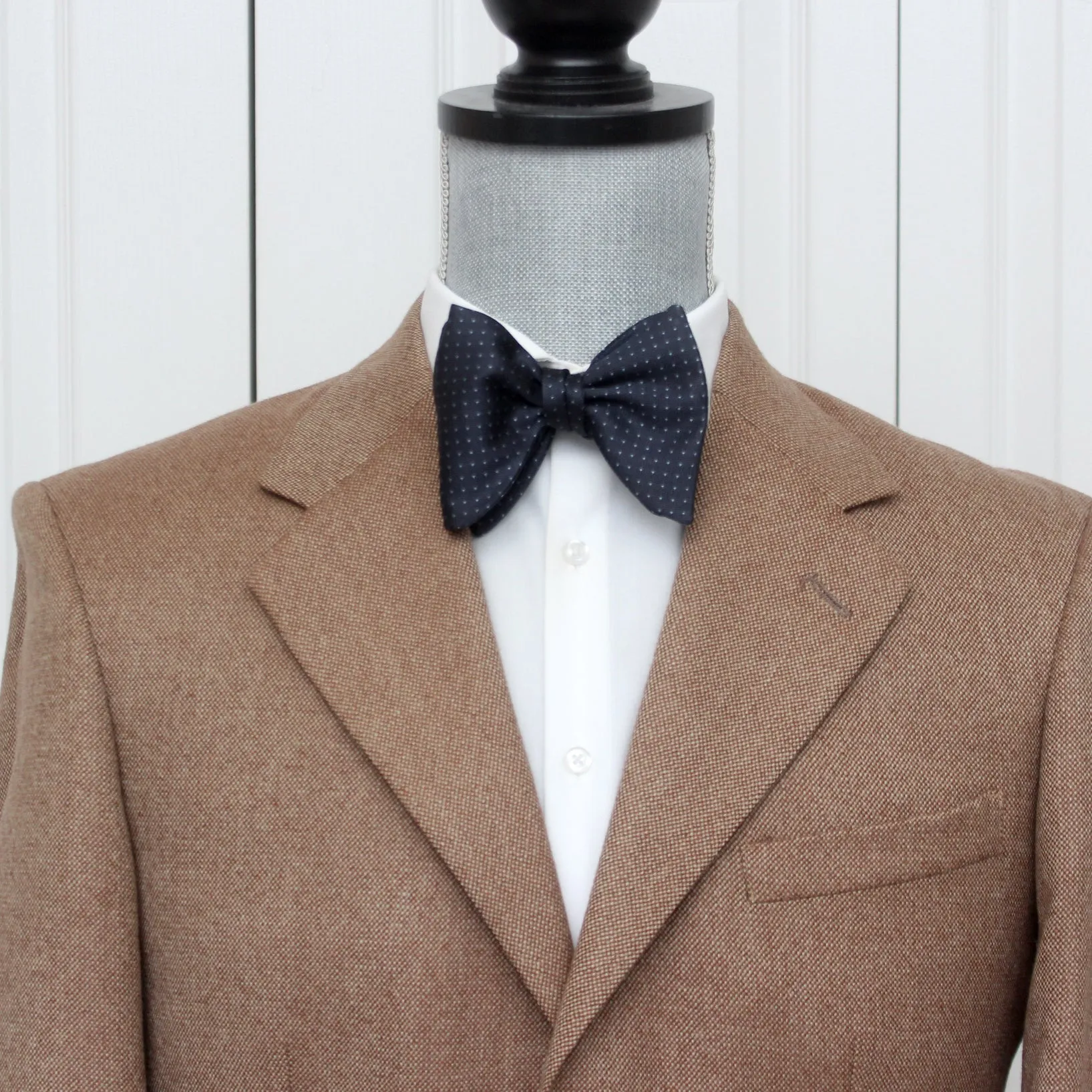 Big Butterfly Navy Blue Polka Dot Silk Bow Tie