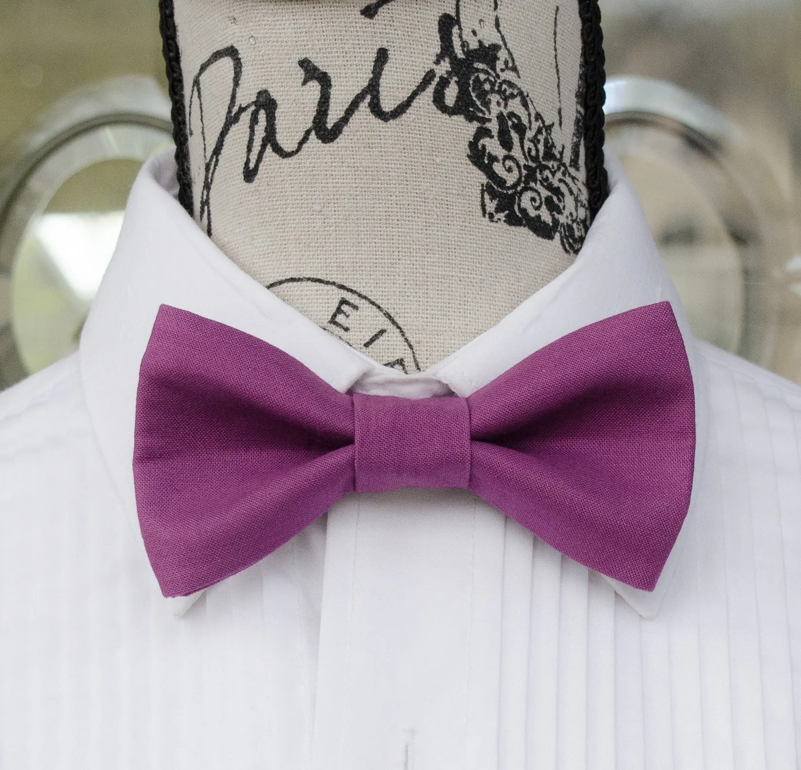 Dahlia Purple Bow Tie (389)