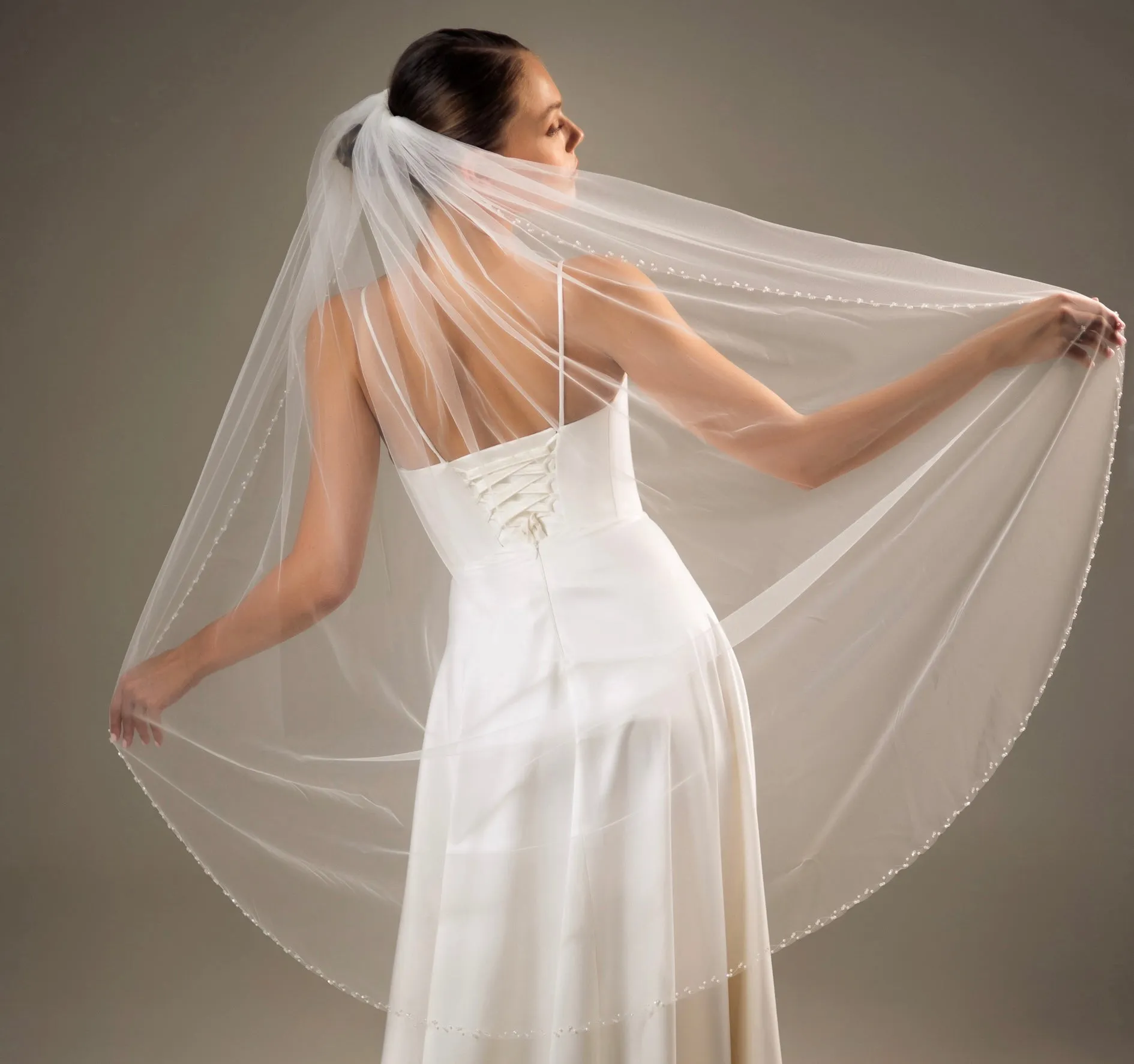 Elegant beaded edge soft veil, COSV
