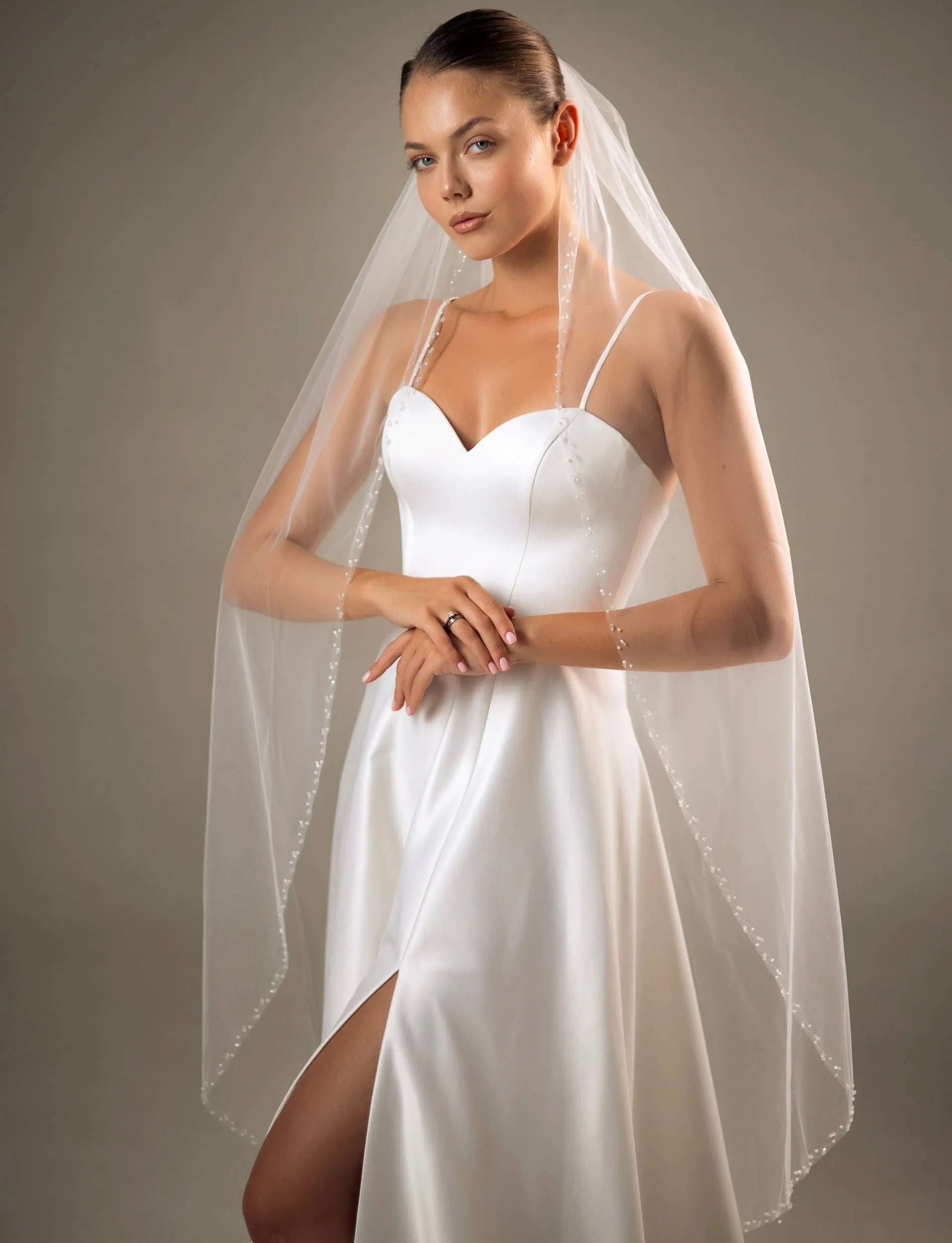 Elegant beaded edge soft veil, COSV