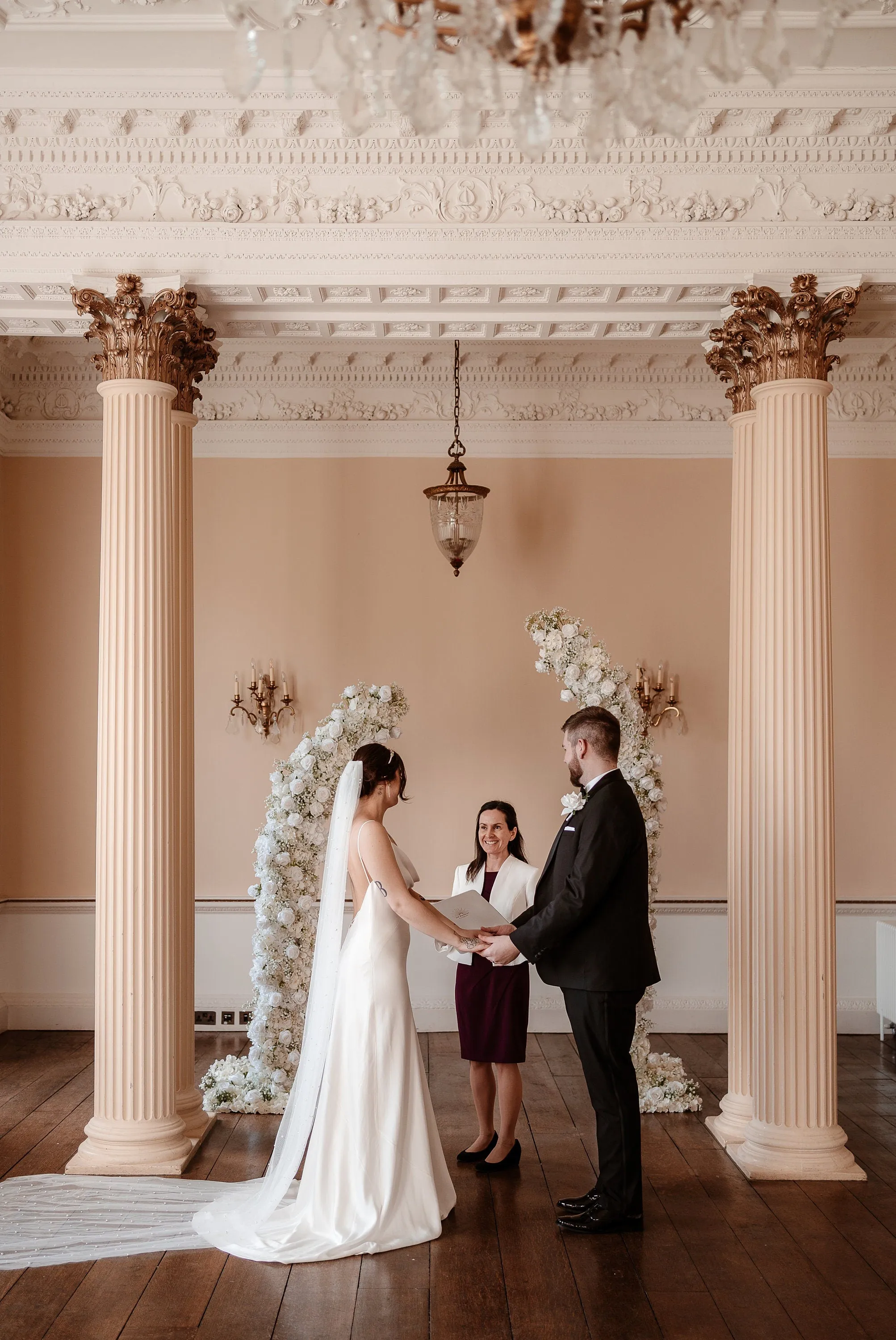 IN STOCK Wedding Pearl Veil