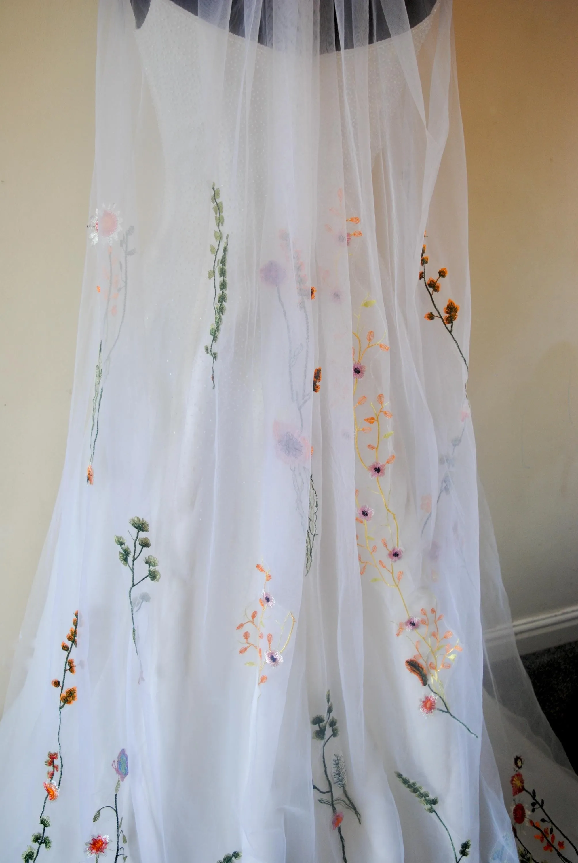 White wedding veil bright embroidered flowers,  200cm