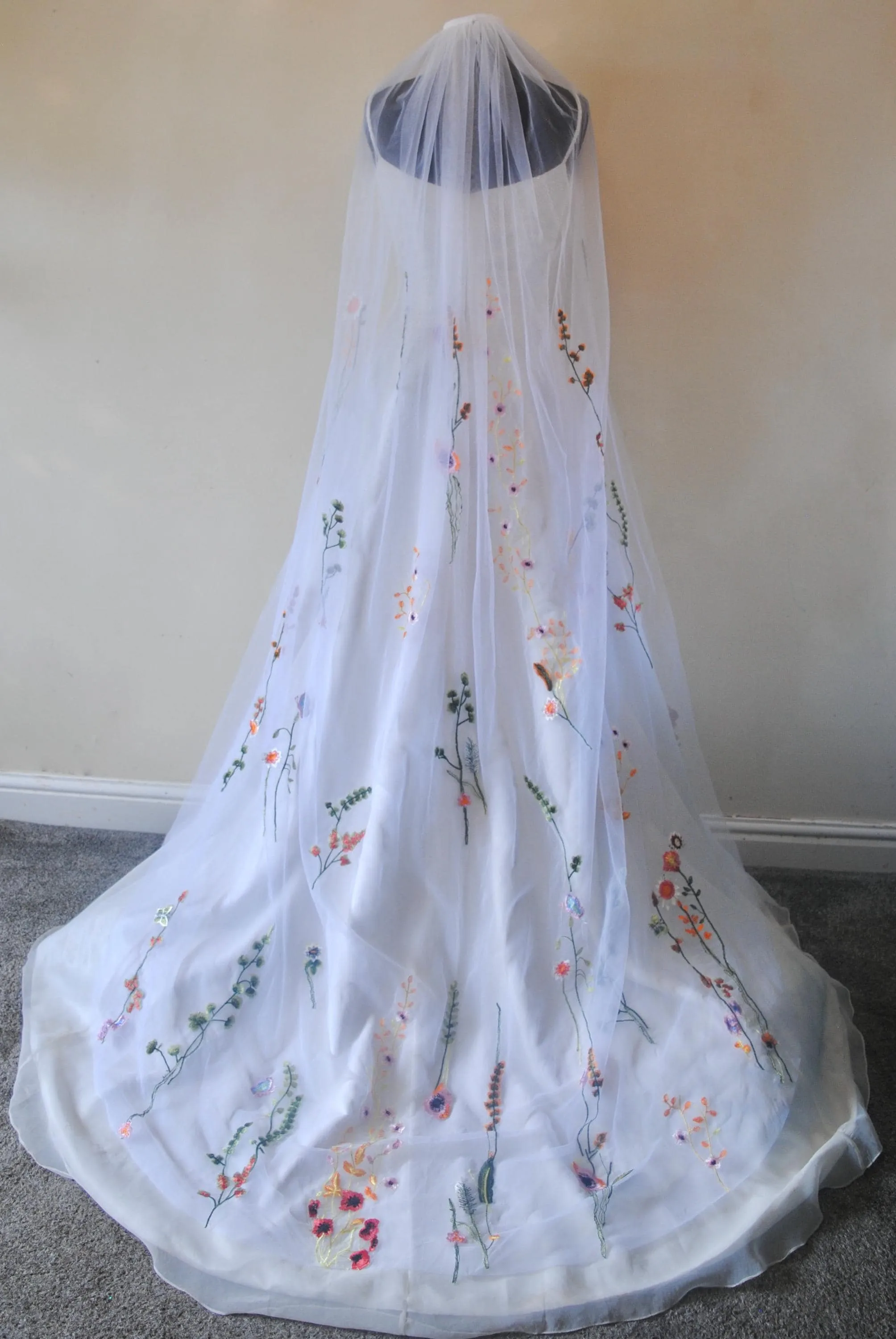 White wedding veil bright embroidered flowers,  200cm